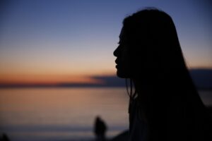 重い女との恋愛依存から抜け出す方法は？