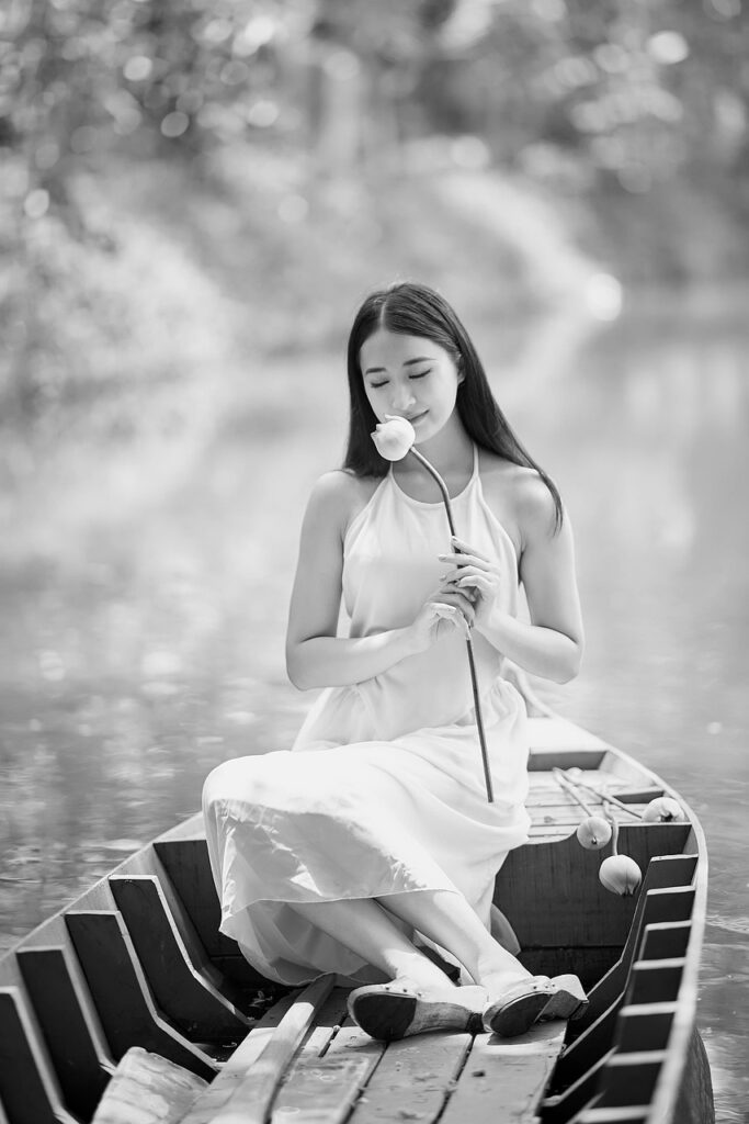モテる女性の特徴とは？あなたも知りたい魅力の秘密を解説！